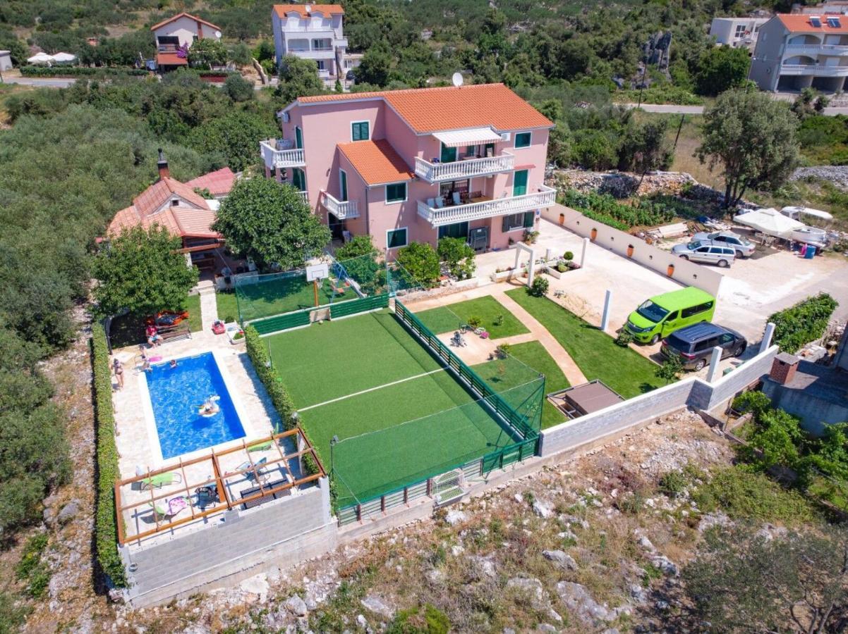 Apartments Mirko Seget Vranjica Exterior foto